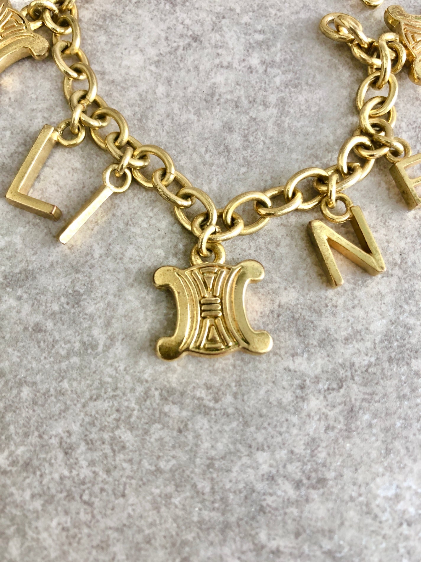 CELINE Blason Bracelet Gold Vintage 3zjt5y