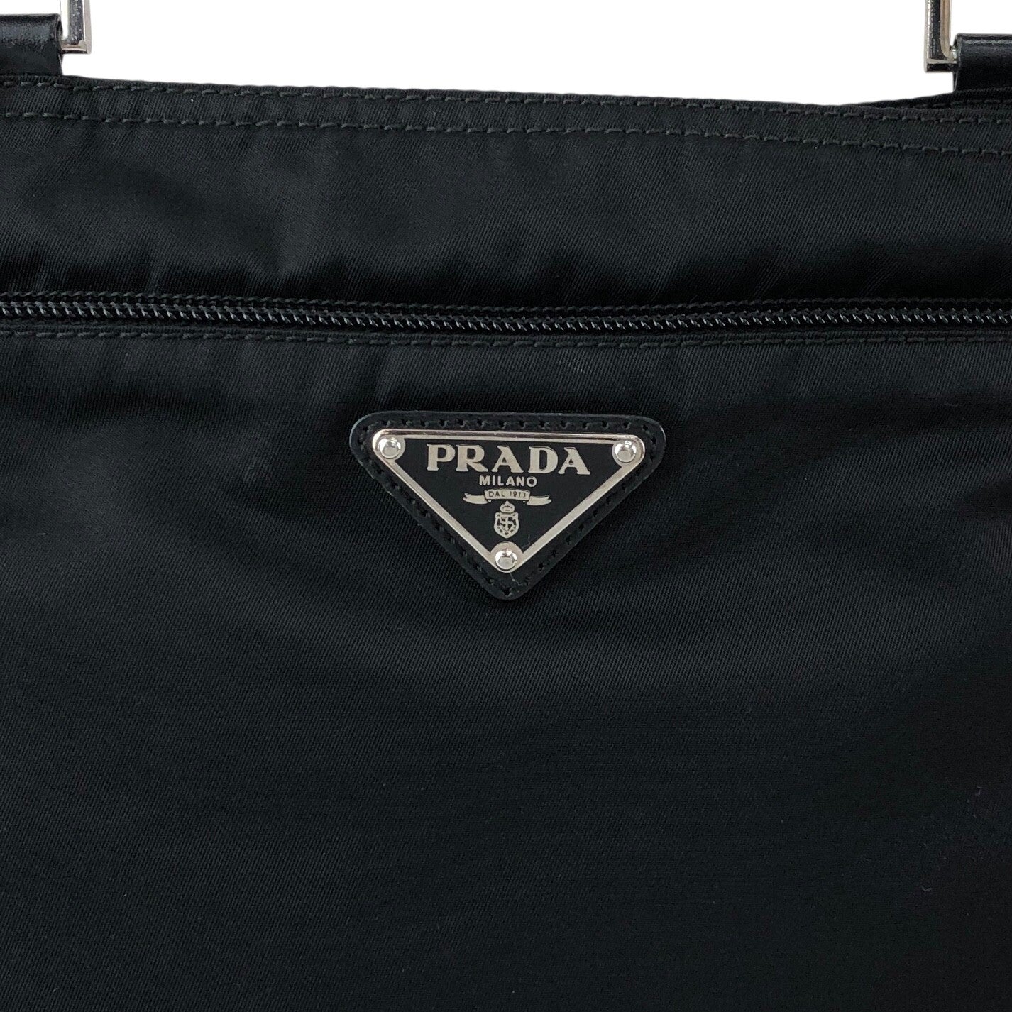 PRADA Tessuto Triangle Logo Shoulder bag Black Vintage ifhbwp