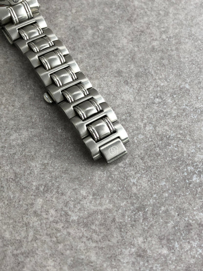 GUCCI Quartz Watch Silver 9040M Vintage 5jz8s6
