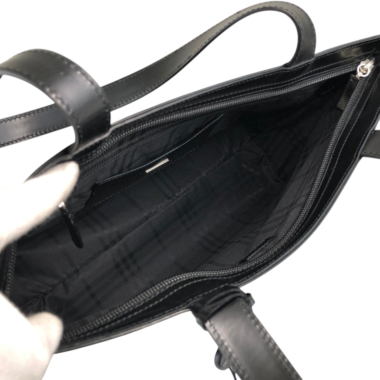 BURBERRY Logo Embossed Handbag Totebag Black Vintage 7vx6m6
