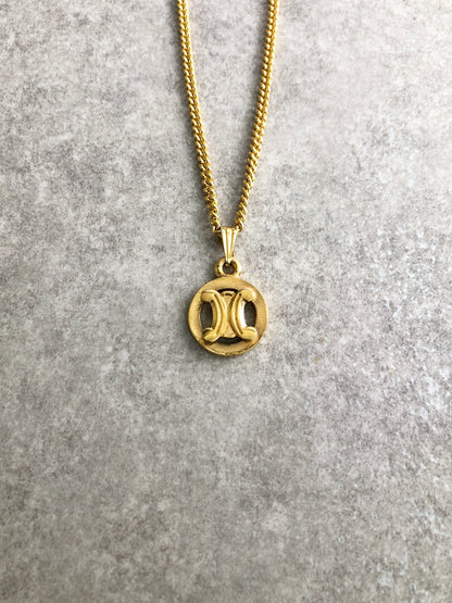 CELINE Blason Necklace Gold Vintage ar6jyi