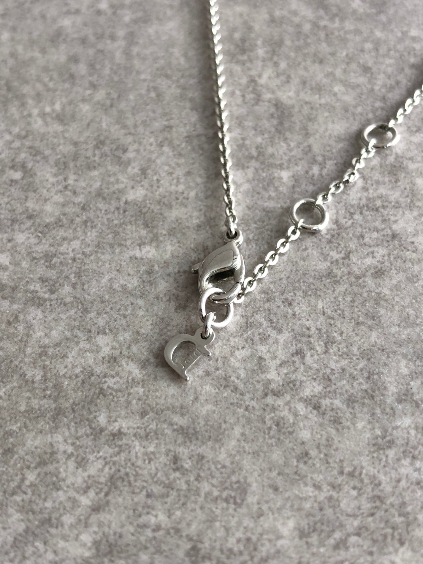 Christian Dior Logo Charm Necklace Silver Vintage fpf7en