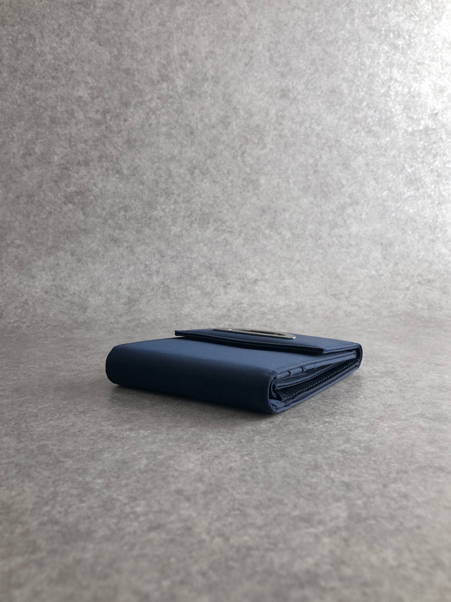 Christian Dior CD Logo Folded Wallet Navy Vintage 3mutvv