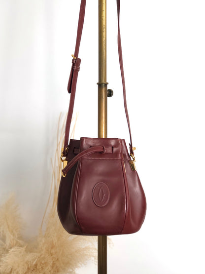 Cartier Logo Embossed Drawstring Shoulder bag Bordeaux Vintage r3iyaj