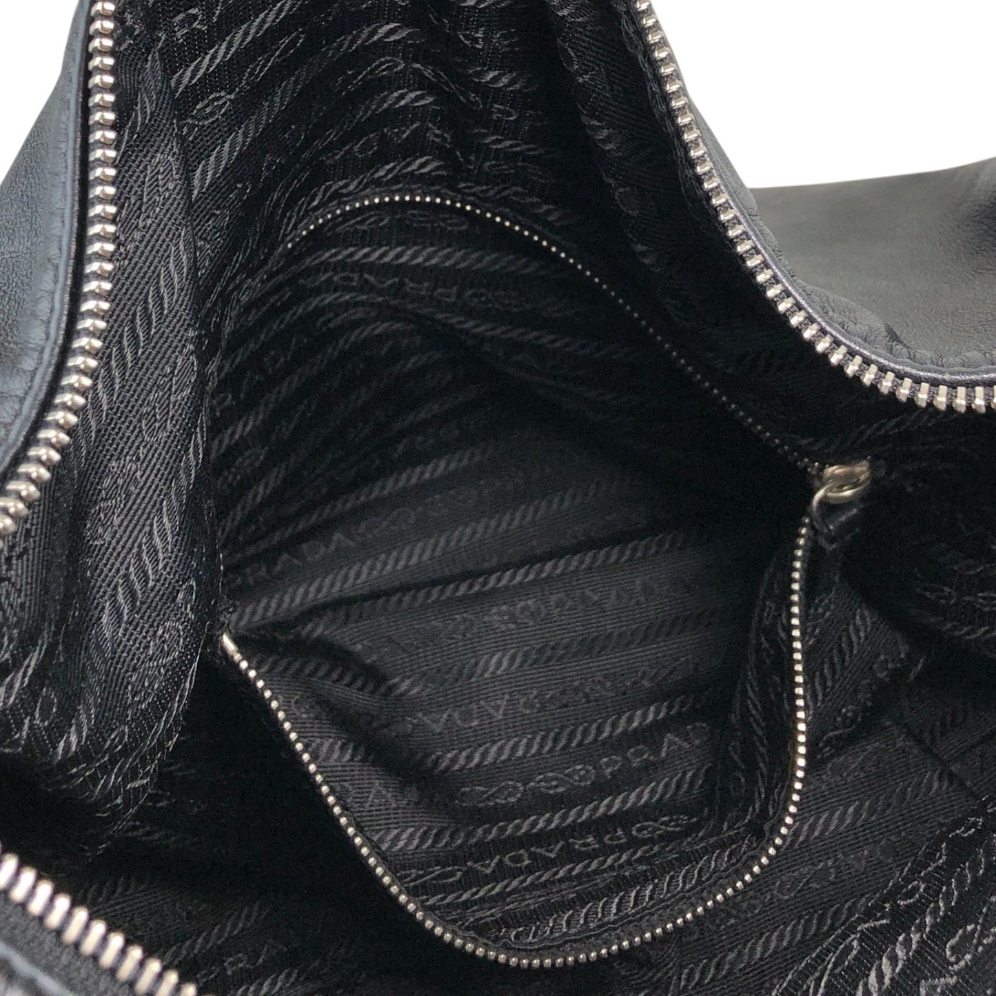 PRADA Logo Embossed Shoulder bag Hobobag Brown Vintage d2egiw