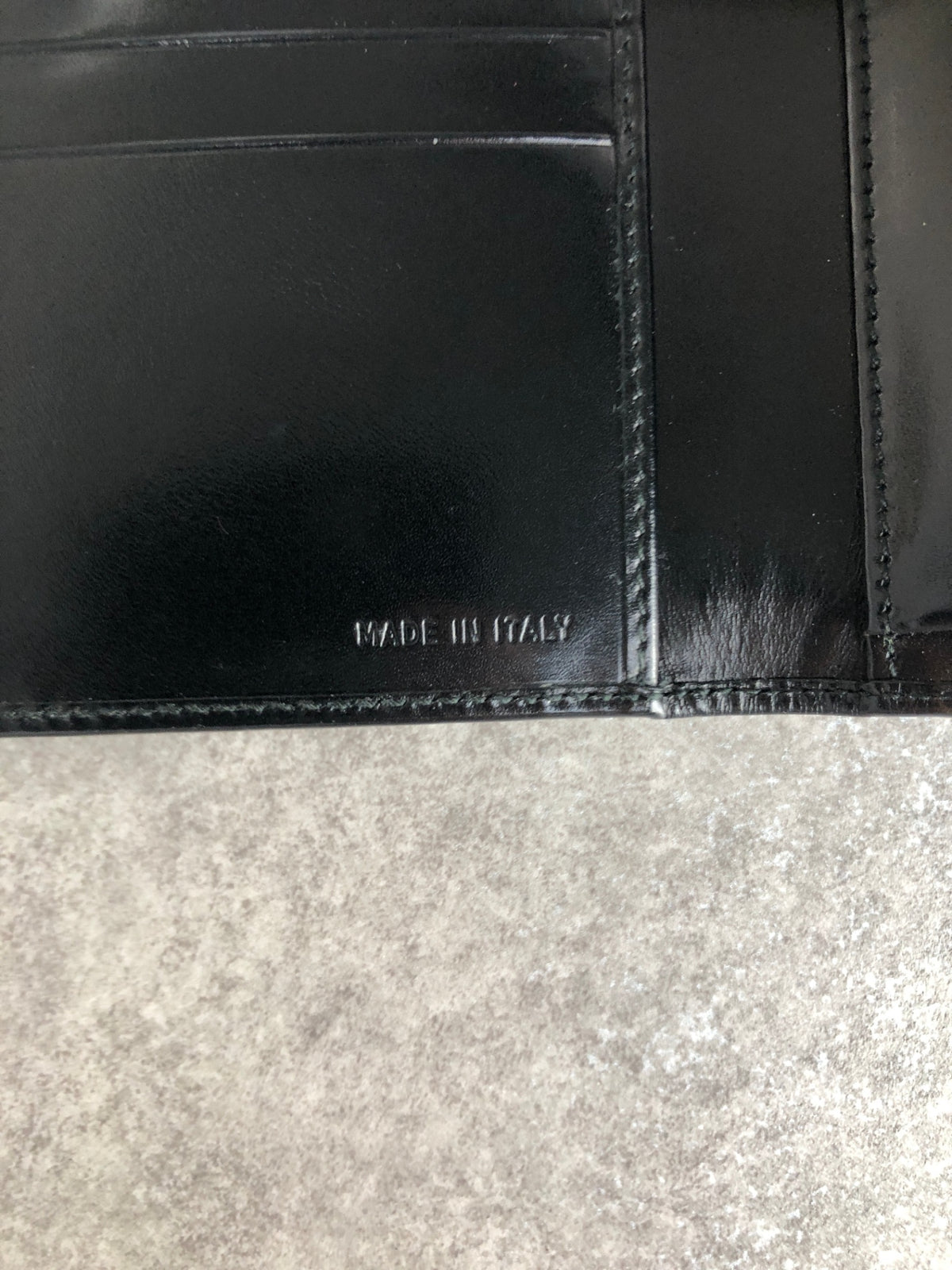 PRADA Logo Folded Wallet Black Vintage j6jr5n