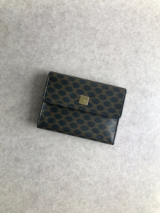 CELINE Macadam Trifold Wallet Black Vintage bybkp7