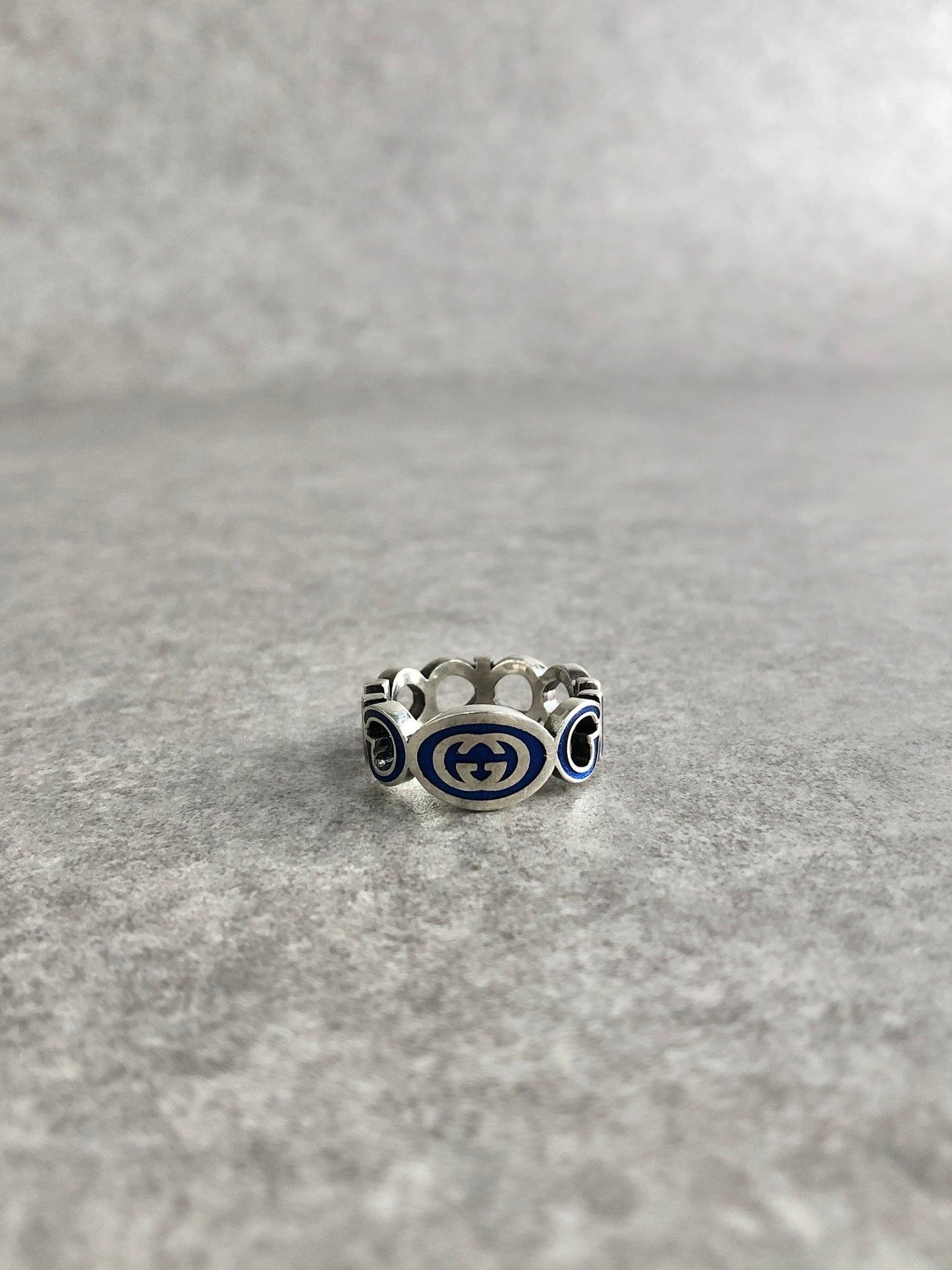 GUCCI locking SILVER925 Ring Silver Vintage 2sbjsr