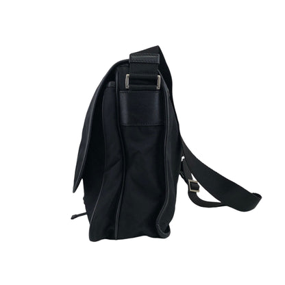 PRADA Triangle Logo Shoulder bag Black Vintage yp8wu5