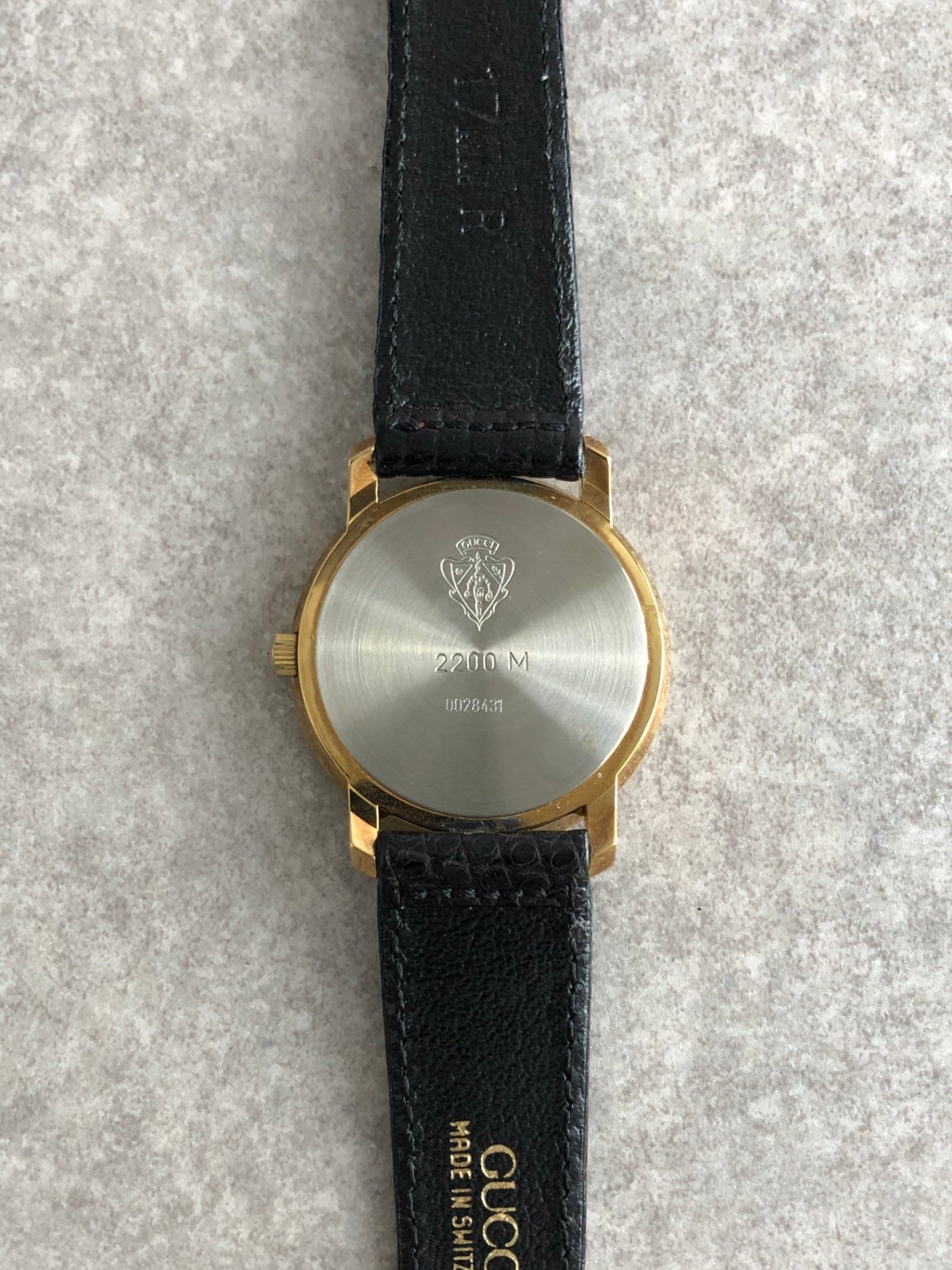 GUCCI Logo Quartz Watch Black Vintage yck25p