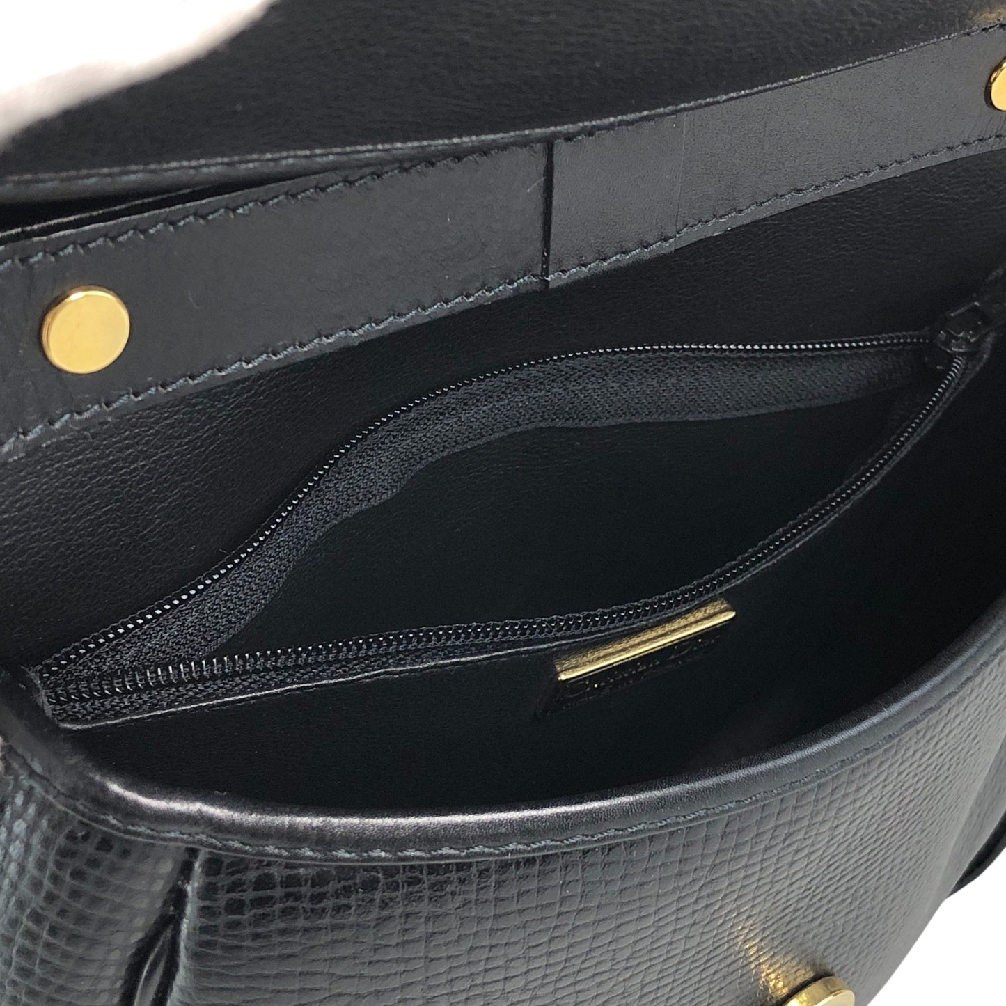 Christian Dior CD Logo Shoulder bag Black Vintage fdkx28