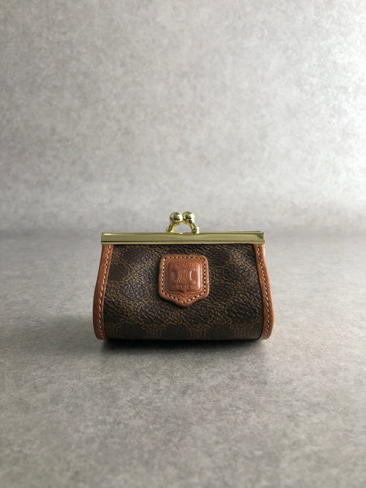CELINE Macadam Blason Metal Clasp Coin Purse Brown Vintage m4dt4w