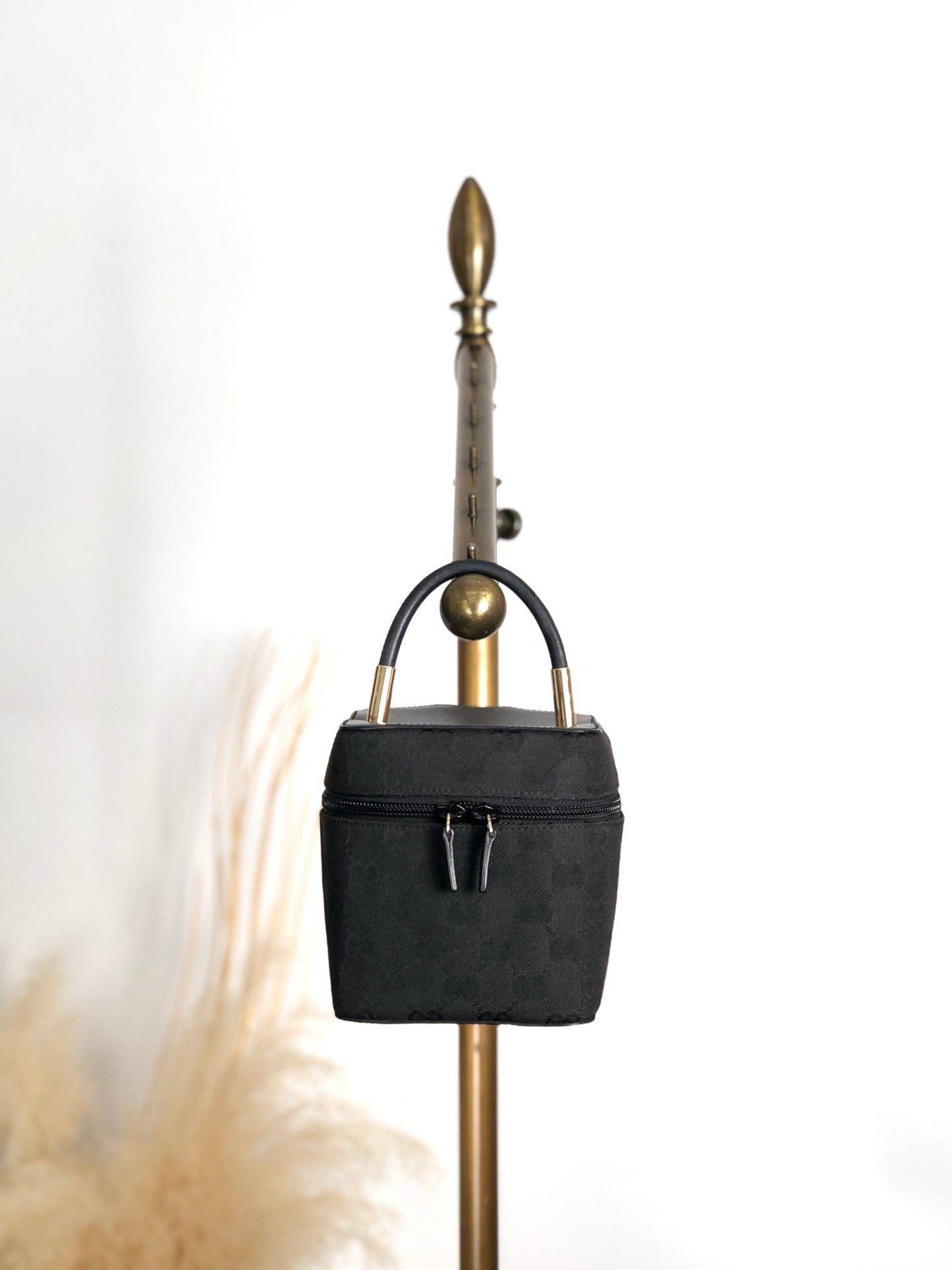 GUCCI GG Canvas Handbag Vanity bag Black Vintage menarj