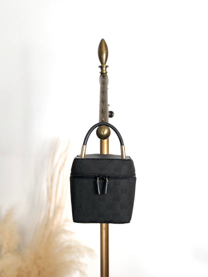 GUCCI GG Canvas Handbag Vanity bag Black Vintage menarj