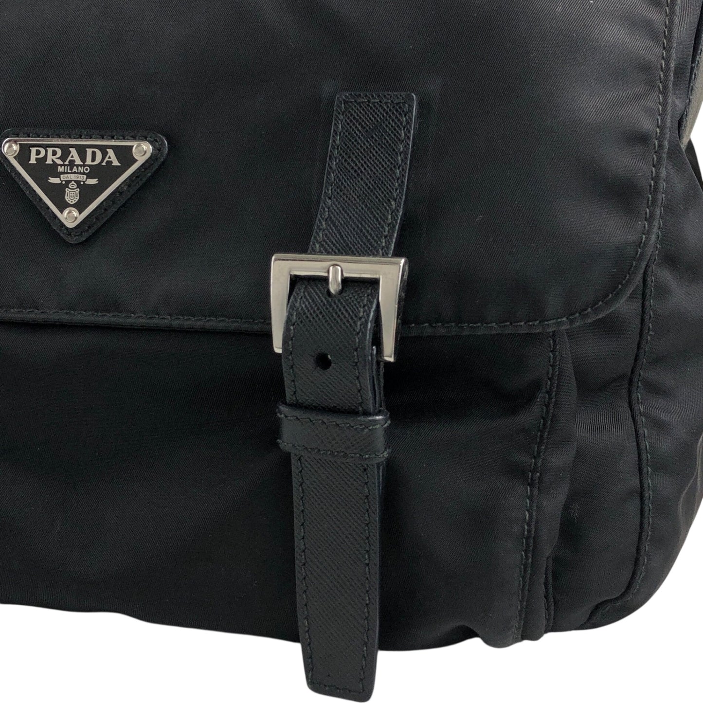 PRADA Tessuto Triangle Logo Shoulder bag Black Vintage t2gb5a