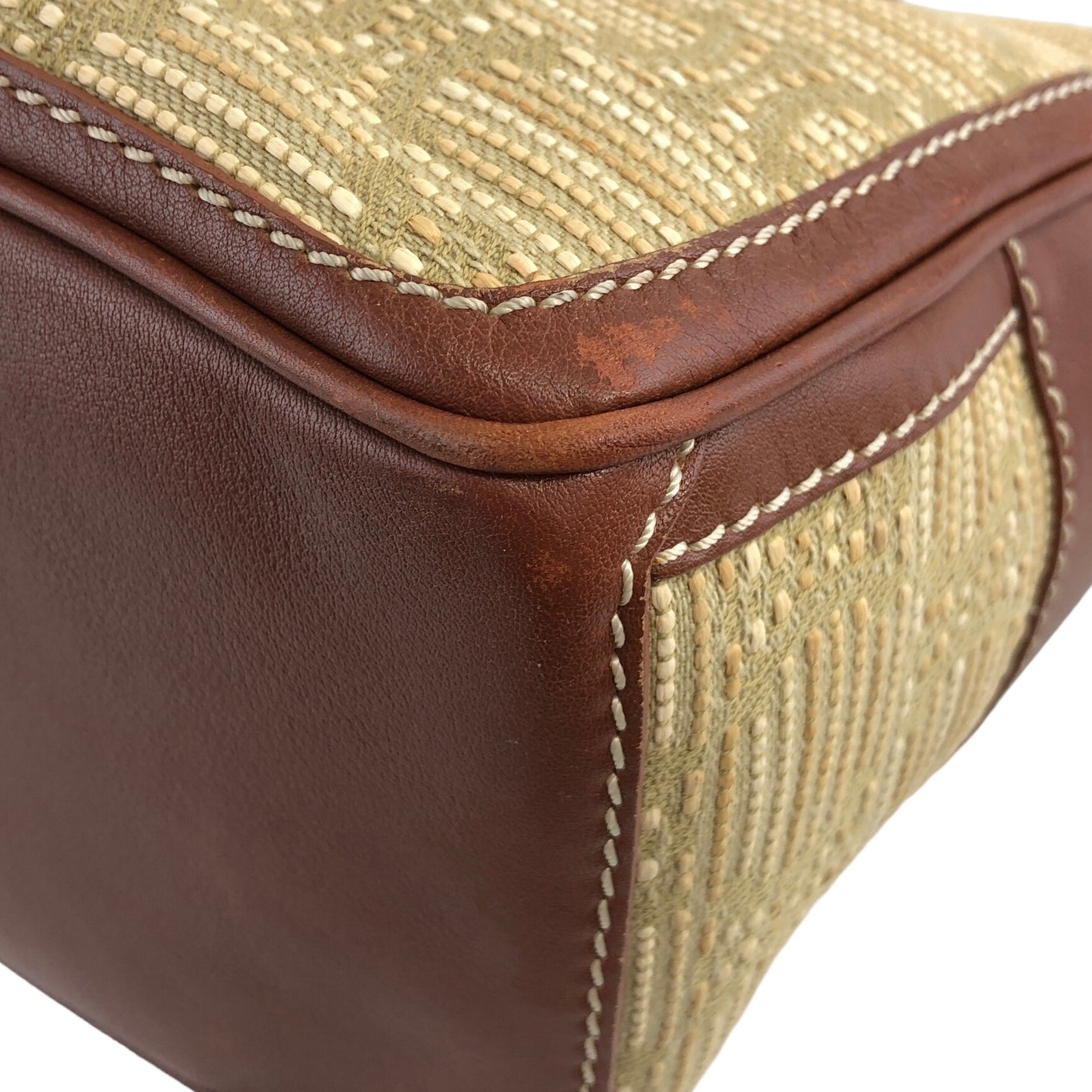 CELINE Blason Handbag Beige Vintage k5pnxb