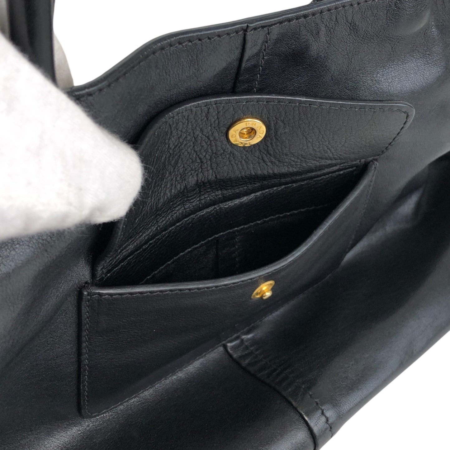 PRADA Logo Front Pocket Handbag Black Vintage gkw2r3