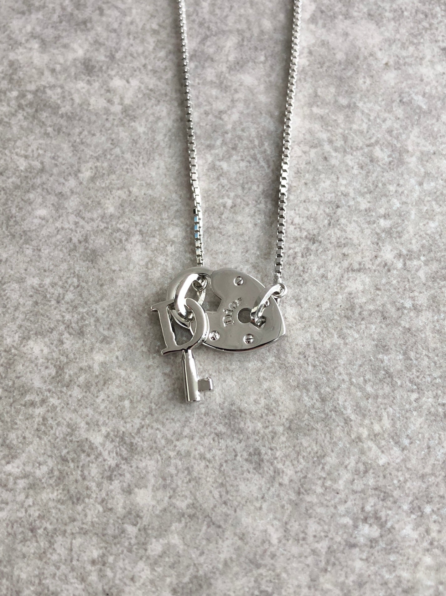 Christian Dior Heart Motif Necklace Silver Vintage kny3x7