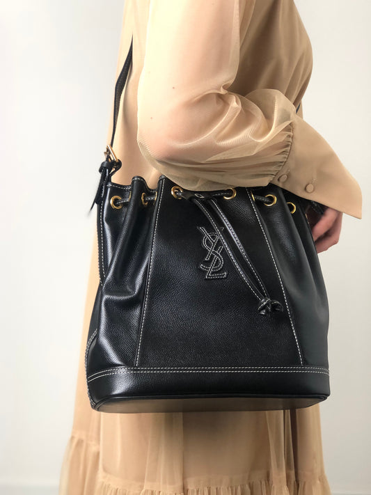 Yves Saint Laurent YSL Logo Stitch Drawstring Shoulder bag Black Vintage 2my7rj