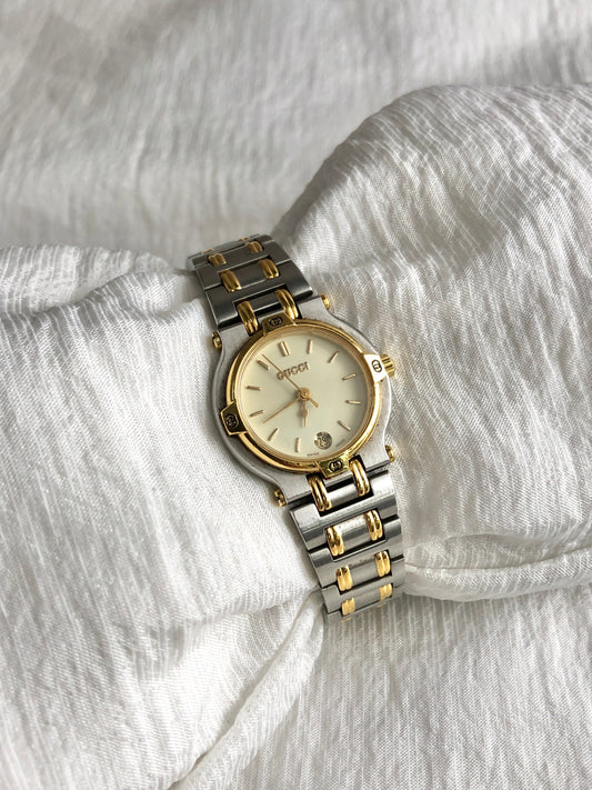 GUCCI Quartz Watch Silver×Gold 9000L Vintage y3rpf3
