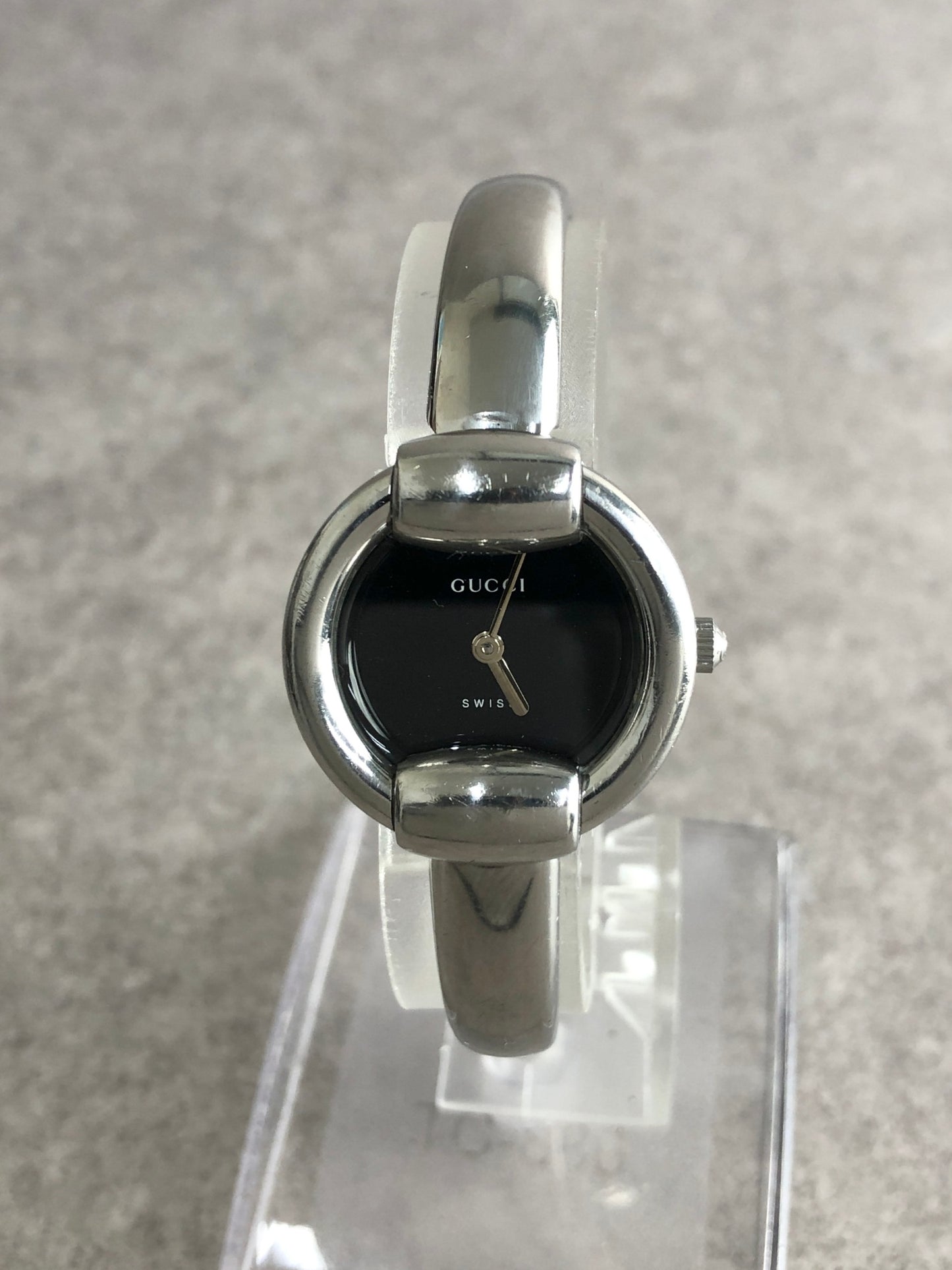 GUCCI Logo Quartz Watch Silver 1400L Vintage y3piv6