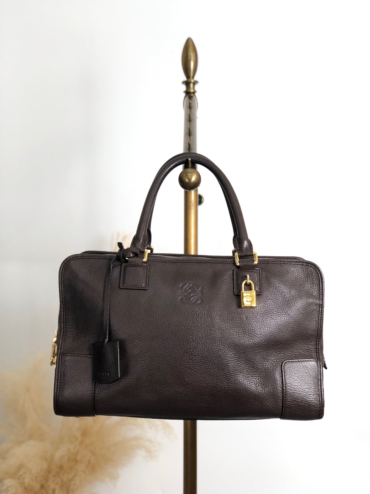 LOEWE Amazona36 Anagram Handbag Boston bag Dark Brown Vintage ihmrwb