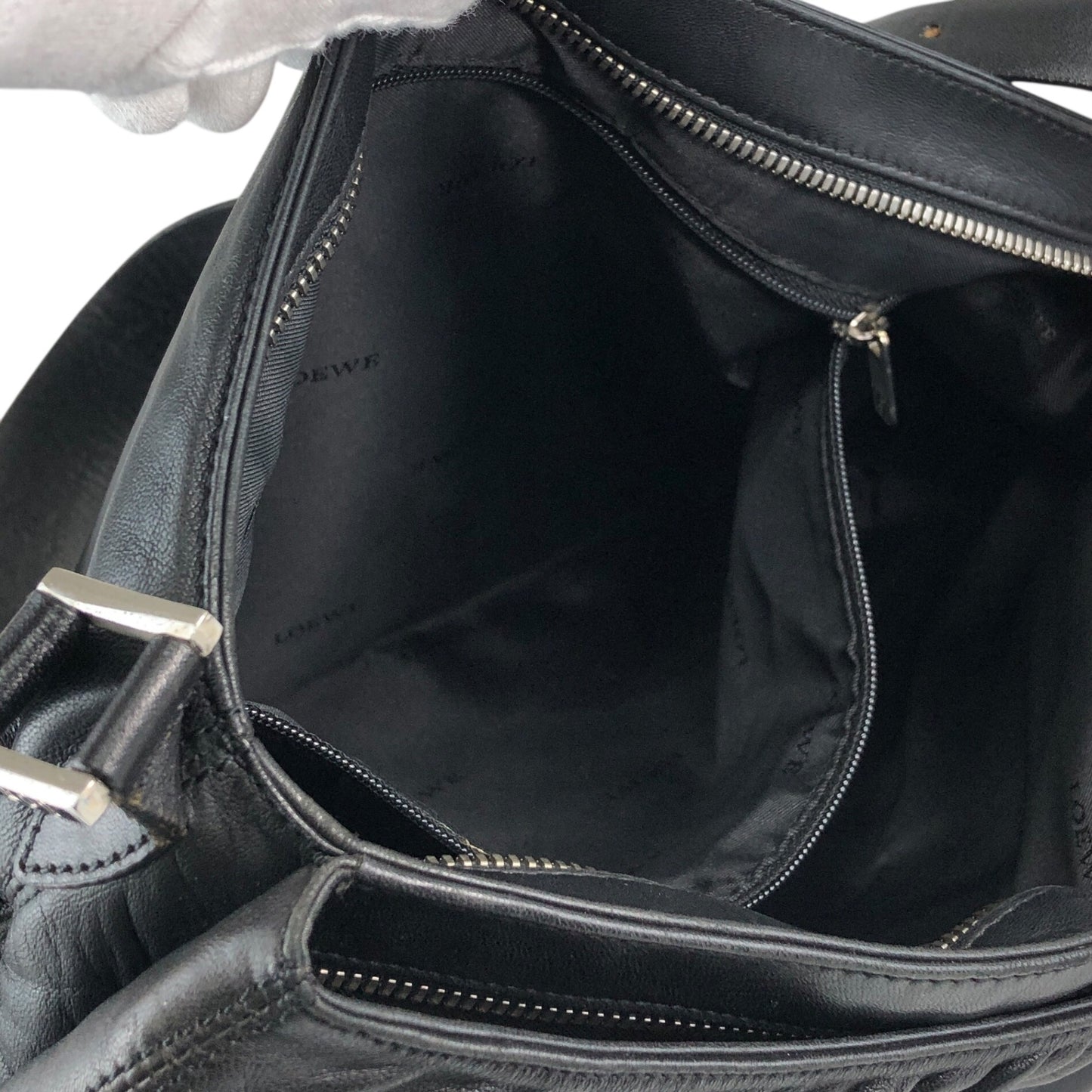 LOEWE Anagram Shoulder bag Black Vintage ymu5m6