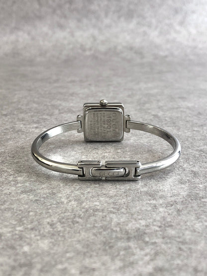 GUCCI Watch Silver 1900L Vintage wgrfmf
