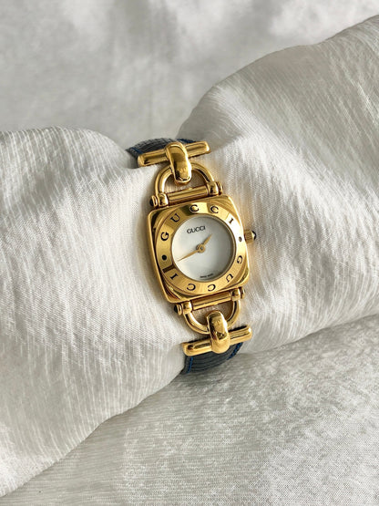 GUCCI Horse Bit Watch Gold×Blue Vintage dfsa2j