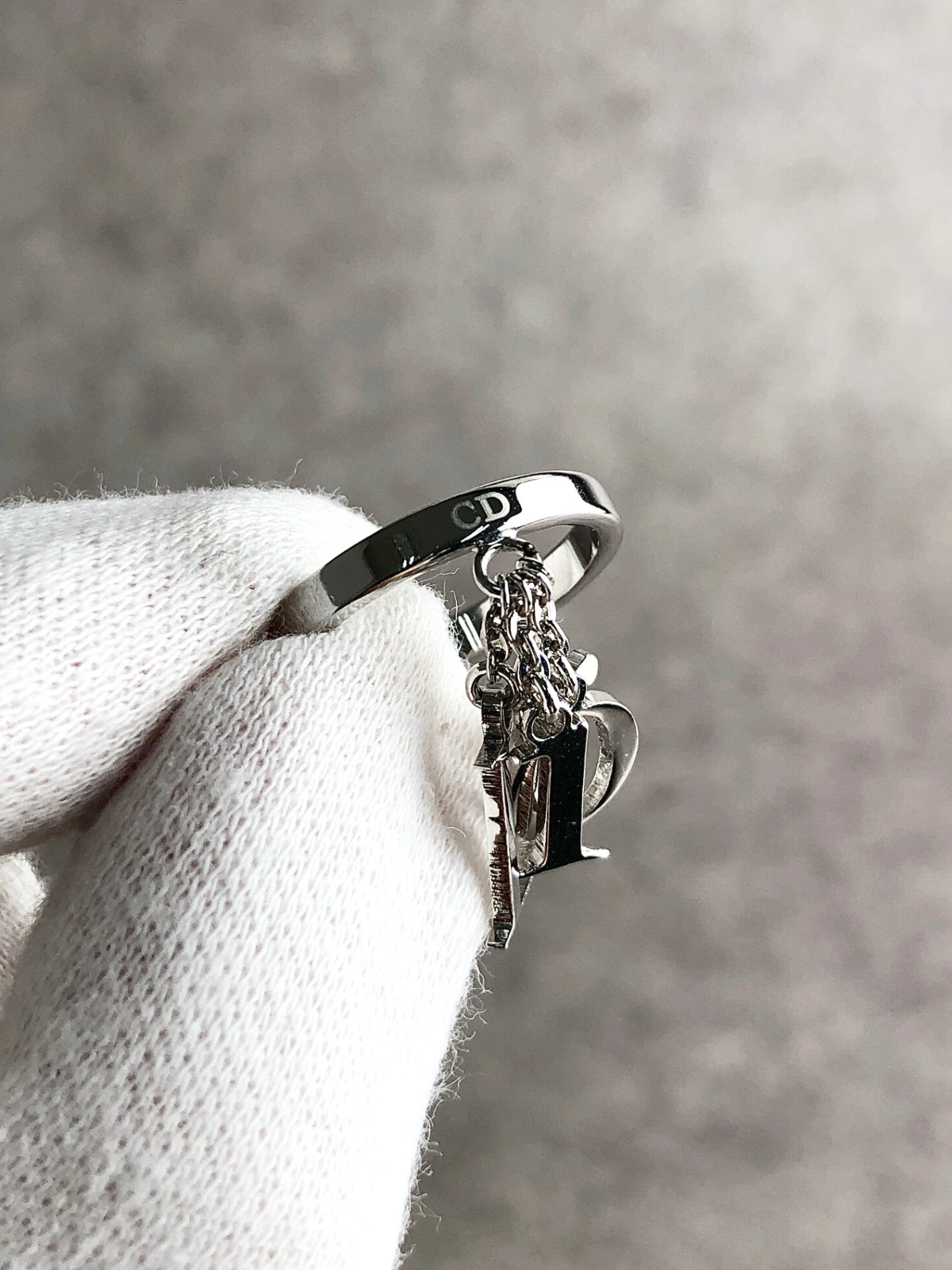 Christian Dior Logo Charm Ring Silver Vintage enmvv4