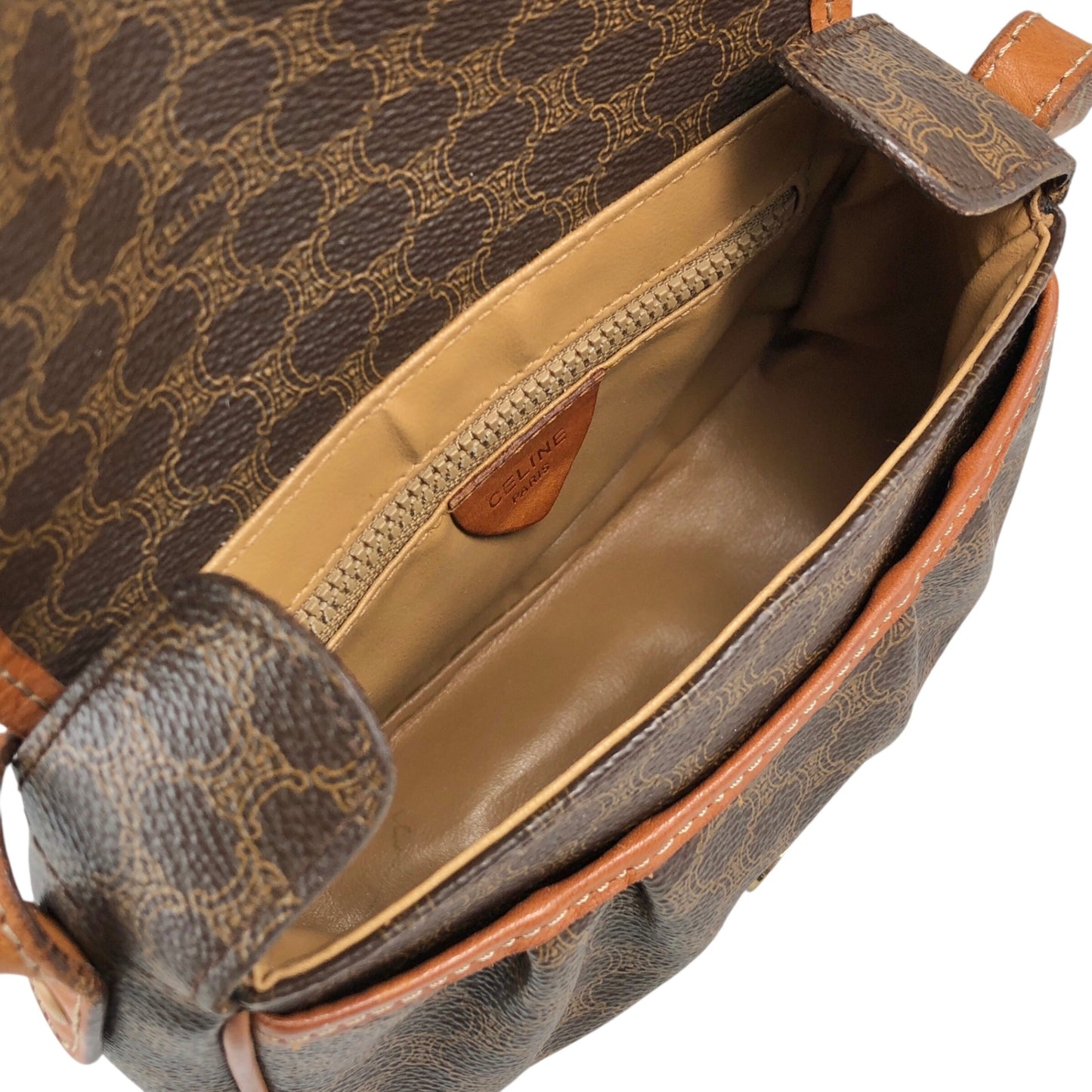 CELINE Macadam Blason Shoulder bag Brown Vintage w4w3x4
