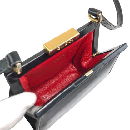 GUCCI Logo Metal Clasp Small Shoulder bag Black Vintage cepe4m