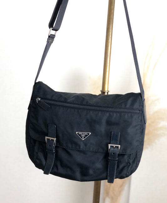 PRADA Triangle Logo Front Buckle Shoulder bag Black Vintage t378xx