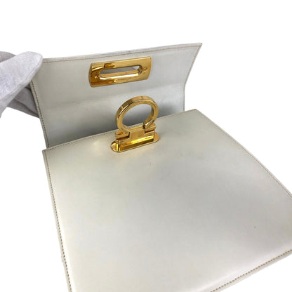 Salvatore Ferragamo Gancini Two-way Handbag Shoulder bag White Vintage wi32m8