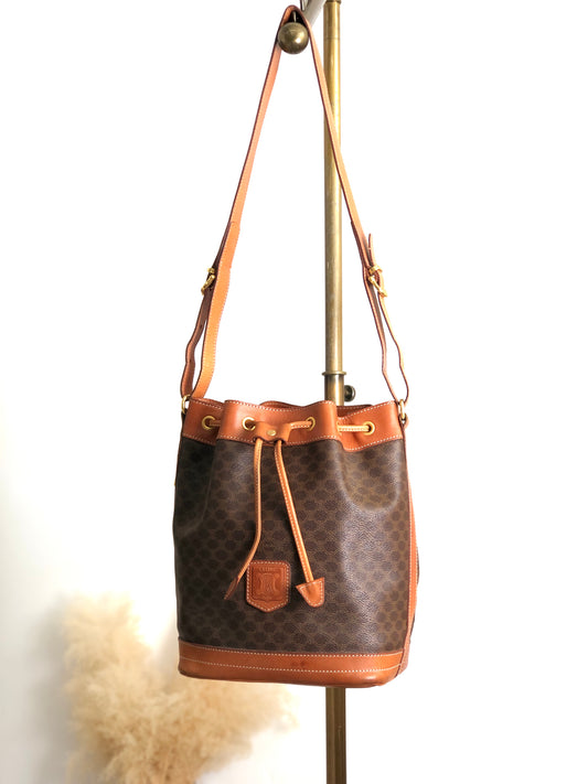 CELINE Macadam Blason Drawstring Shoulder bag Brown Vintage 2wtdcs