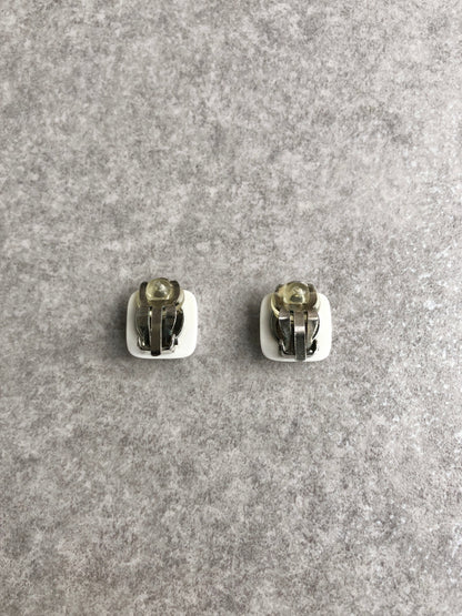 CHANEL Coco Mark Earrings White Vintage pfkb7h