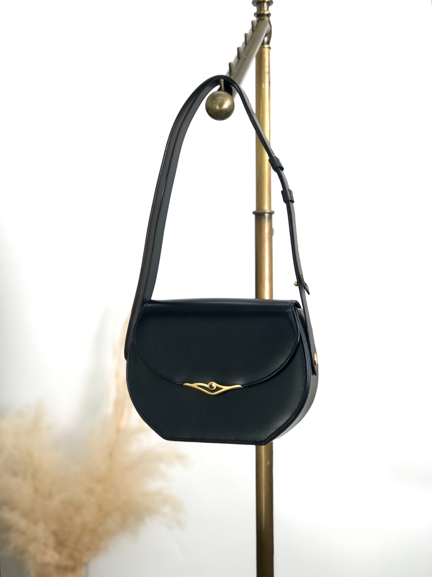 Cartier Shoulder bag Navy Vintage ckjmn2