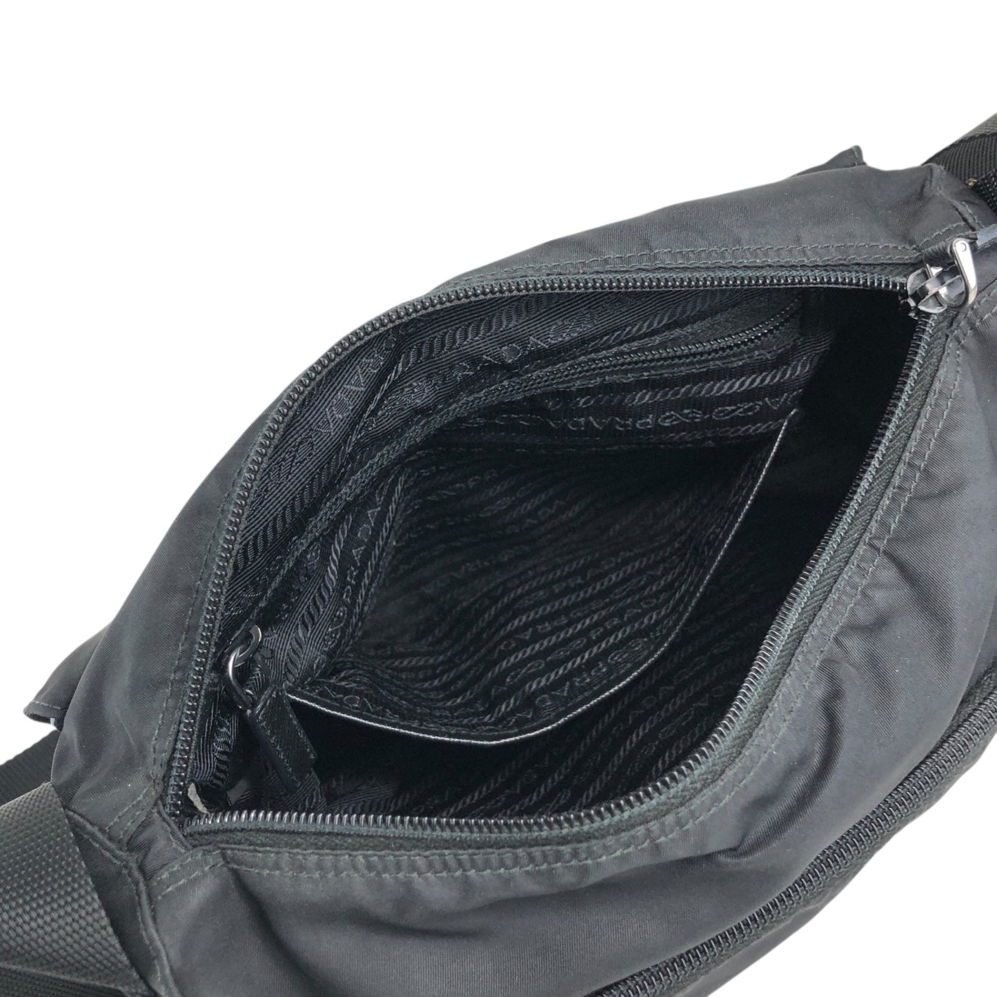 PRADA Tessuto Triangle Logo Shoulder bag Black Vintage t2gb5a