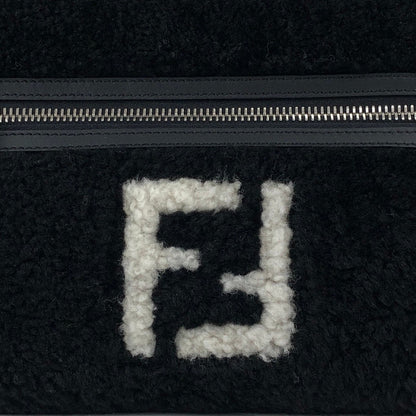 FENDI Logo Chain Handbag Black Vintage c34f5u