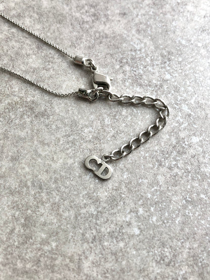Christian Dior Logo Motif Necklace Silver Vintage 7y523w