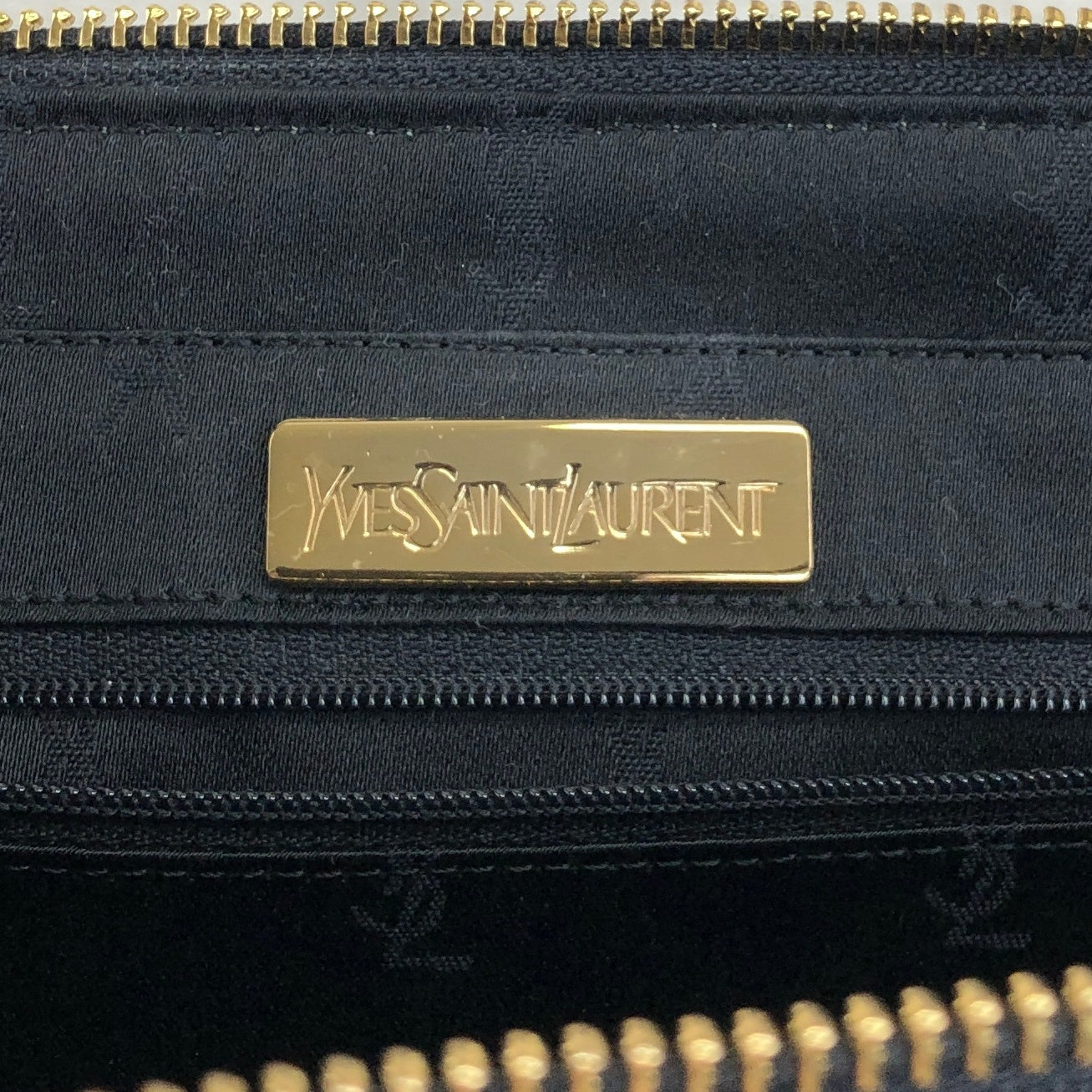 Yves Saint Laurent Logo Handbag Black Vintage fguw8w