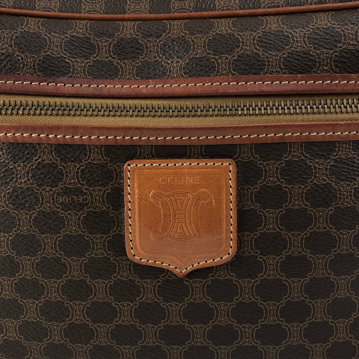 CELINE Macadam Blason Shoulder bag Brown Vintage 7dx72b