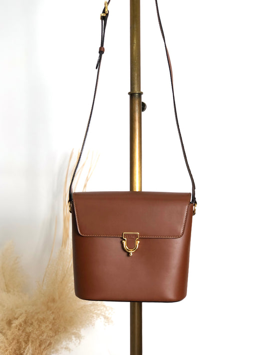CELINE Logo Front Buckle Shoulder bag Brown Vintage ks36xe
