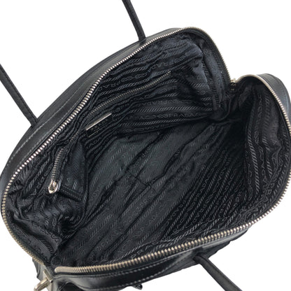 PRADA 三角形標誌前口袋小號波士頓包手提包黑色復古 k2g4ss