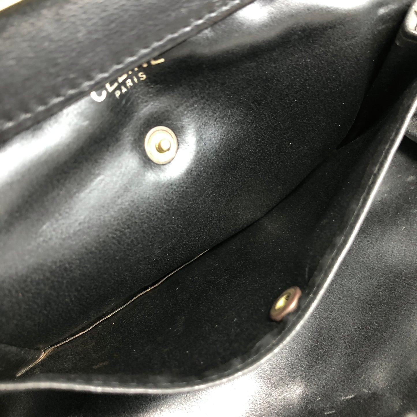 CELINE Triomphe Metal Clasp Chain Shoulder bag Black Vintage nc5c3h