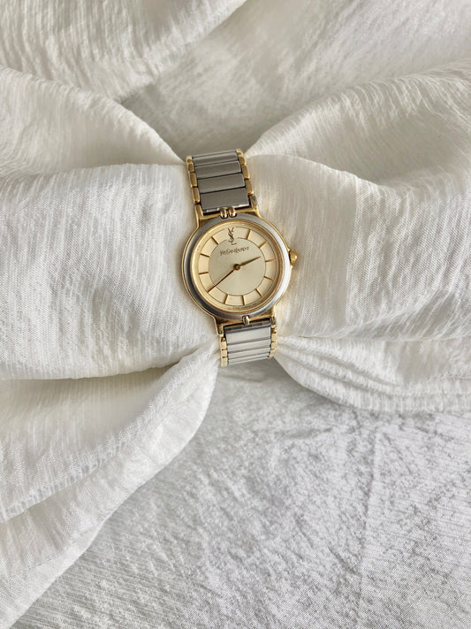 Yves Saint Laurent Analog Quartz Watch Silver Vintage 4wvpcz