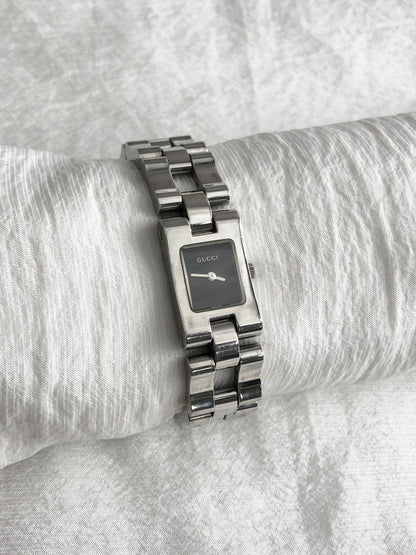 GUCCI Quartz Watch Silver 2305L Vintage njryxd