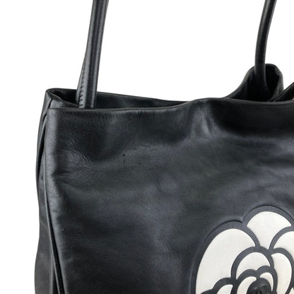 CHANEL Logo Totebag Black Vintage 3raaj5