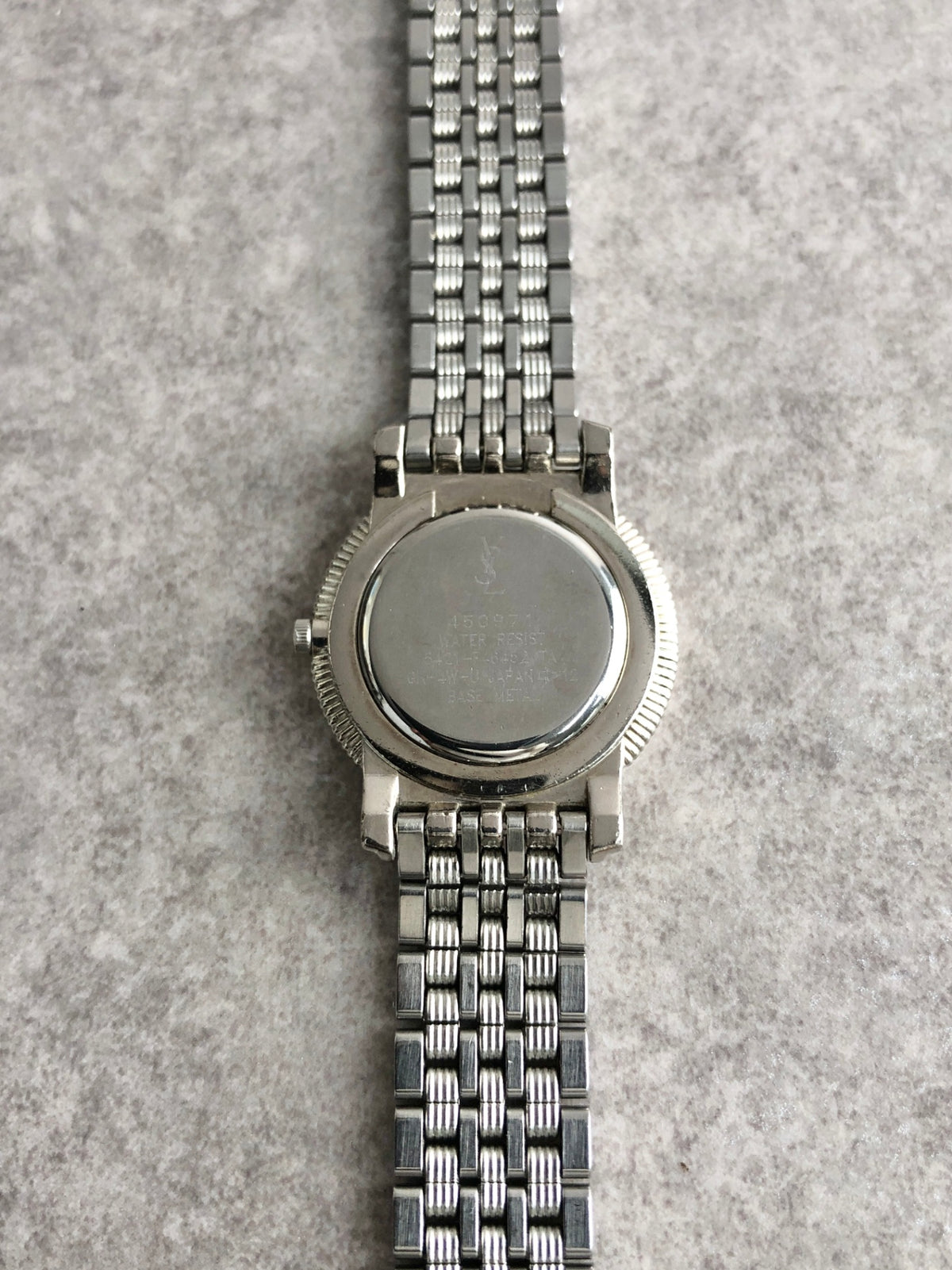 Yves Saint Laurent YSL Logo Quartz Watch Silver5421-F46452 Vintage  j63jak