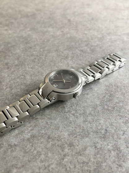 GUCCI Watch Silver×Black 8900L Vintage n8mf5a